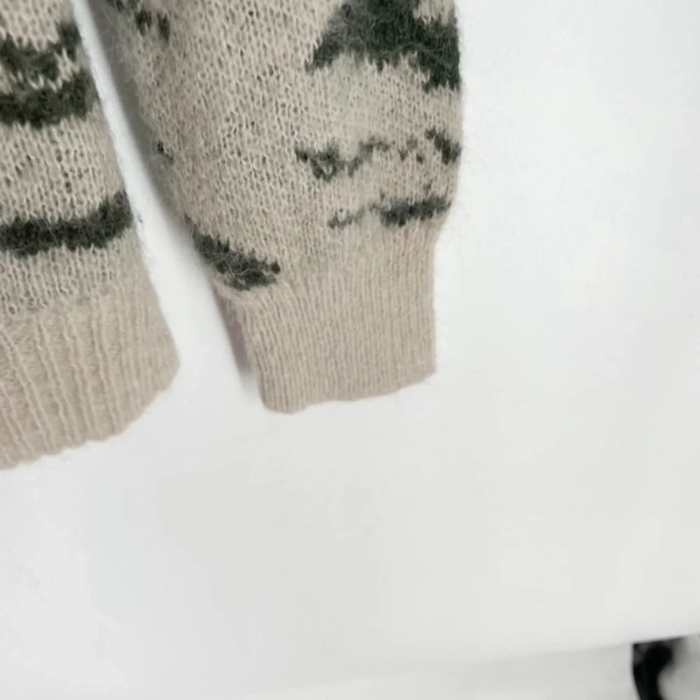 Madewell Thornton Animal Print Mockneck Sweater - Picture 6 of 10